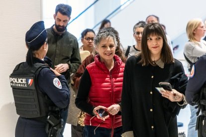 Depardieu está siendo juzgado por cargos de agresión sexual contra dos mujeres en el set de la película 'Les Volets Verts' en 2021. (Francia)
EFE/EPA/CHRISTOPHE PETIT TESSON