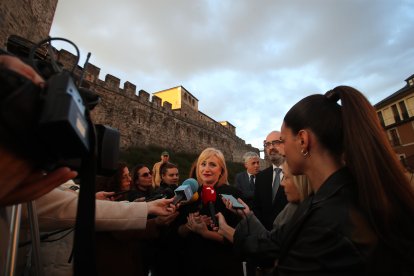 Asistentes a la jornada de inauguración del evento, con la puesta de largo de la nueva colección de Silvia Fernández.