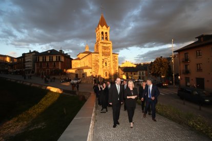 Asistentes a la jornada de inauguración del evento, con la puesta de largo de la nueva colección de Silvia Fernández.