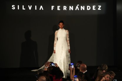 Asistentes a la jornada de inauguración del evento, con la puesta de largo de la nueva colección de Silvia Fernández.