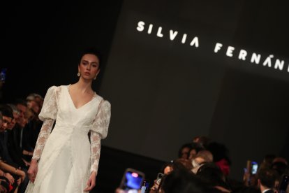 Asistentes a la jornada de inauguración del evento, con la puesta de largo de la nueva colección de Silvia Fernández.