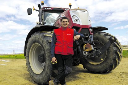 Carlos García Fernández, campeón en la modalidad arada reversible.