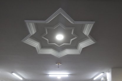 El rezo del iftar y la comida típica del ramadán.