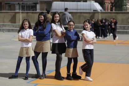Un grupo de alumnas del colegio Divina Pastora de León, crean una iniciativa para prevenir el acoso escolar.