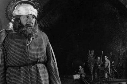 Una escena de 'Los jueves milagro'