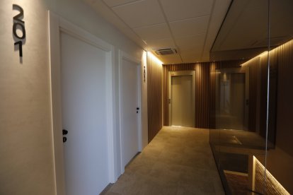 La oferta es de 50 habitaciones reformadas.