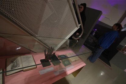 Piezas y escenografías del proyecto expositivo.
