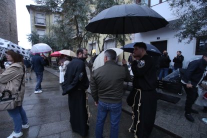 Los actos se celebraron en el interior de la Basílica de la Encina.