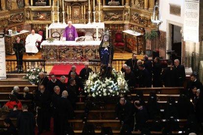 Los actos se celebraron en el interior de la Basílica de la Encina.