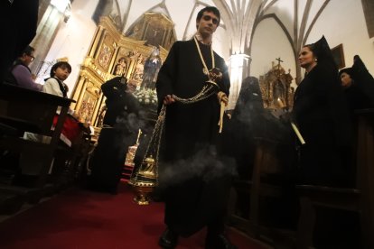 Los actos se celebraron en el interior de la Basílica de la Encina.