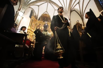 Los actos se celebraron en el interior de la Basílica de la Encina.