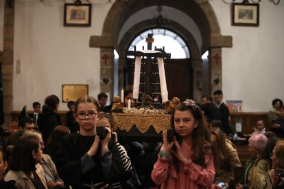 Miniprocesión de los más pequeños en Ponferrada.