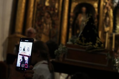 Miniprocesión de los más pequeños en Ponferrada.
