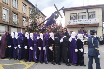 Procesión de las Tres Caídas en San Andrés del Rabanedo.