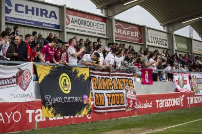 La fuerza de una afición valiente con más de medio centenar de culturalistas en el Municipal de Tarazona estuvo por encima del equipo.