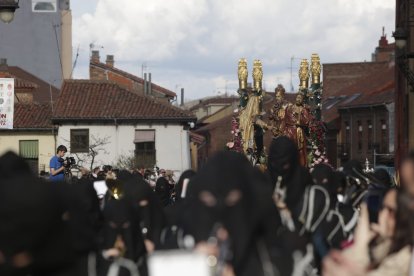 Procesión del Cristo del Gran Poder el Domingo de Ramos en León.