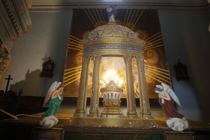 Sagrario central del 'monumento' de Villoría de Órbigo.