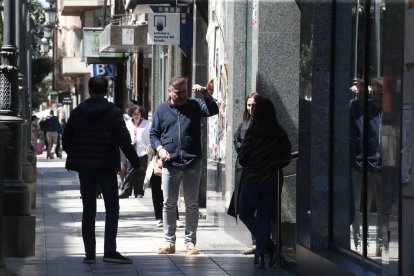 Las imágenes del apagón en la capital berciana.