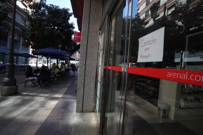 Las imágenes del apagón en la capital berciana.