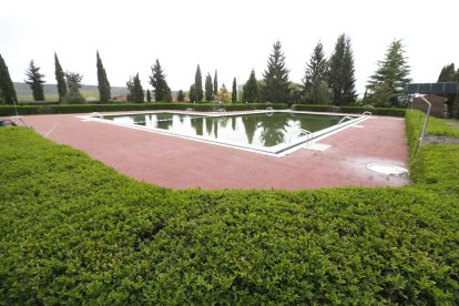 Las piscinas funcionan de junio a septiembre.