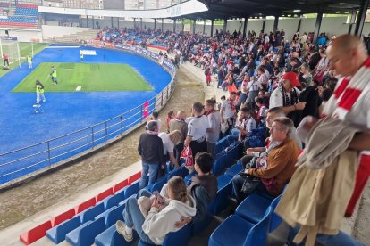 La hinchada culturalista estuvo muy por encima del equipo en el campo.