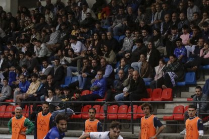 La hinchada culturalista estuvo muy por encima del equipo en el campo.