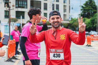 León corre por el párkinson.
