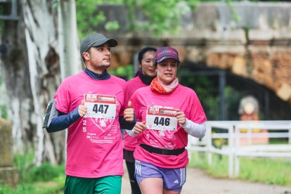 León corre por el párkinson.