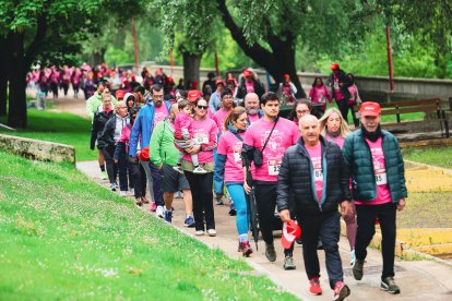 León corre por el párkinson.