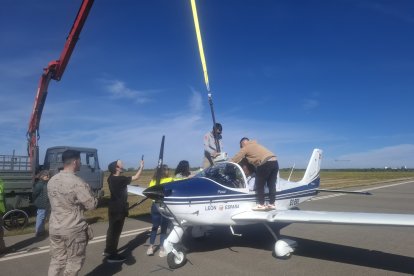 Jornada de Vuelo Adaptado en la Base Aérea de León