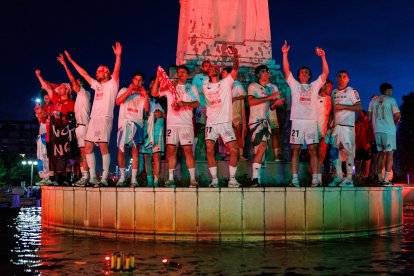 Guzmán festeja el final más bueno para la Cultural.