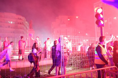 La Cultural celebra el ascenso a Segunda División en Guzmán.