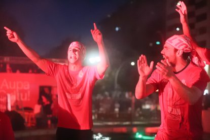 La Cultural celebra el ascenso a Segunda División en Guzmán.
