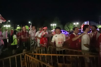 La Cultural celebra el ascenso a Segunda División en Guzmán.
