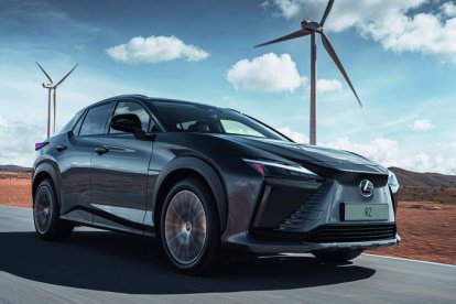 Lexus RZ 2025, para los amantes del diseño innovador y la combinación de altas prestaciones.