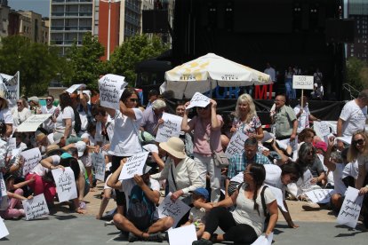 Marea blanca para pedir una Sanidad digna en el Bierzo.