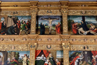 Retablo del Santo Cristo Rey en Cistierna