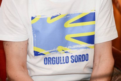 Camisetas que portaban los asistentes.