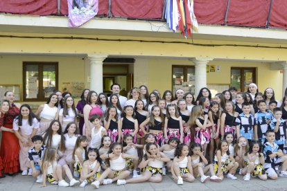 Grupo de la asociacion cultural Sambala en Sahagún