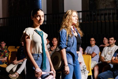 Moda en Espacio Vías.