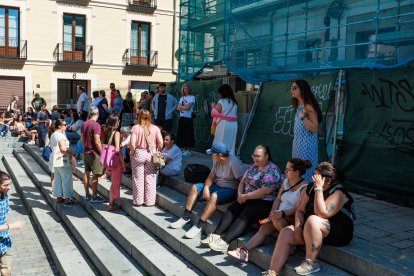 Un momento de la lectura pública 'Un océano en mí' de Creacción Mental.