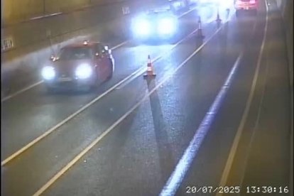 Tráfico en la AP-66 este domingo.