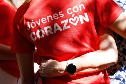 Participantes en el campus de Cáritas en la fiesta en la residencia Virgen del Camino