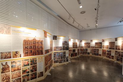 Retablos expuestos.