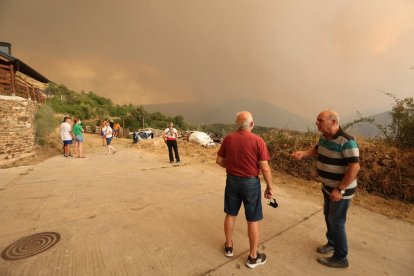 Continúan las labores en la zona de El Acebo