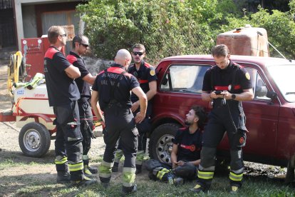 Bomberos del Ayuntamiento de Valencia colaboran en las tareas