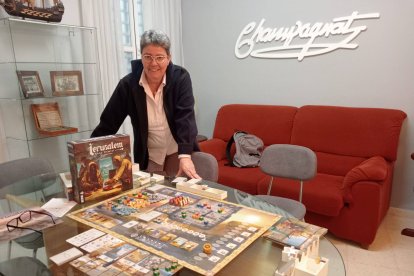 La leonesa CArmen G. Giménez, con su primer juego.