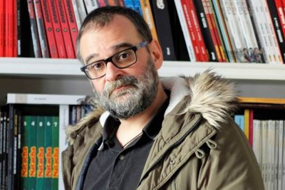 Alberto Ávila presentará su novela de la Colección Leteo ‘Querido Alberto’.