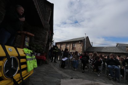 Homenaje en Espinoso de Compludo al brigadista fallecido