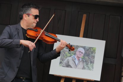 Homenaje en Espinoso de Compludo al brigadista fallecido